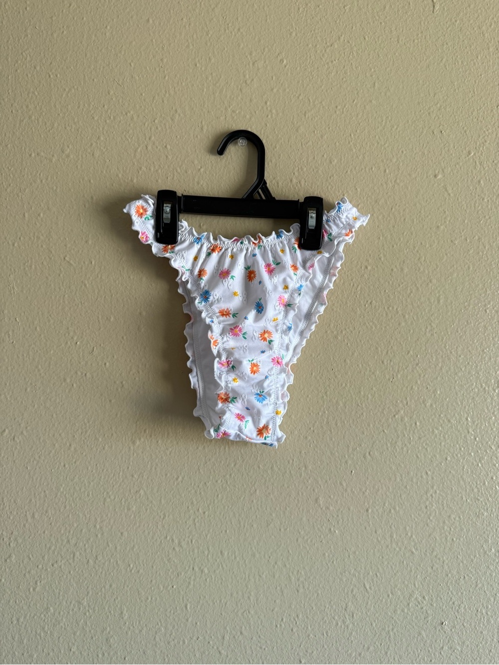 Floral Ruffle Bikini - Picture 3 of 8